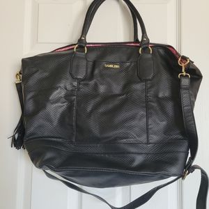 Sam and Libby overnight bag with matching purse.